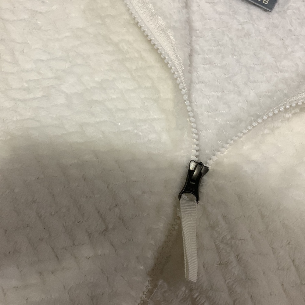 fuzzy jacket - Picture 3 of 3